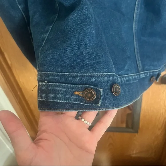 Vintage Wrangler Denim Jacket with Tan Collar - Picture 8 of 8